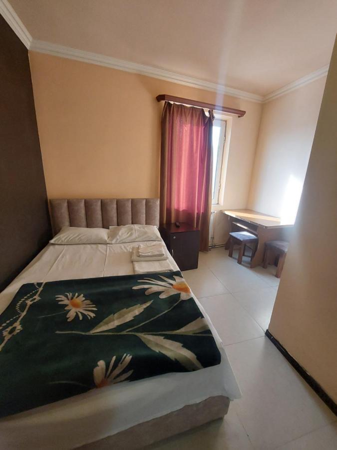 Rp Hotel- Hostel Ереван Экстерьер фото