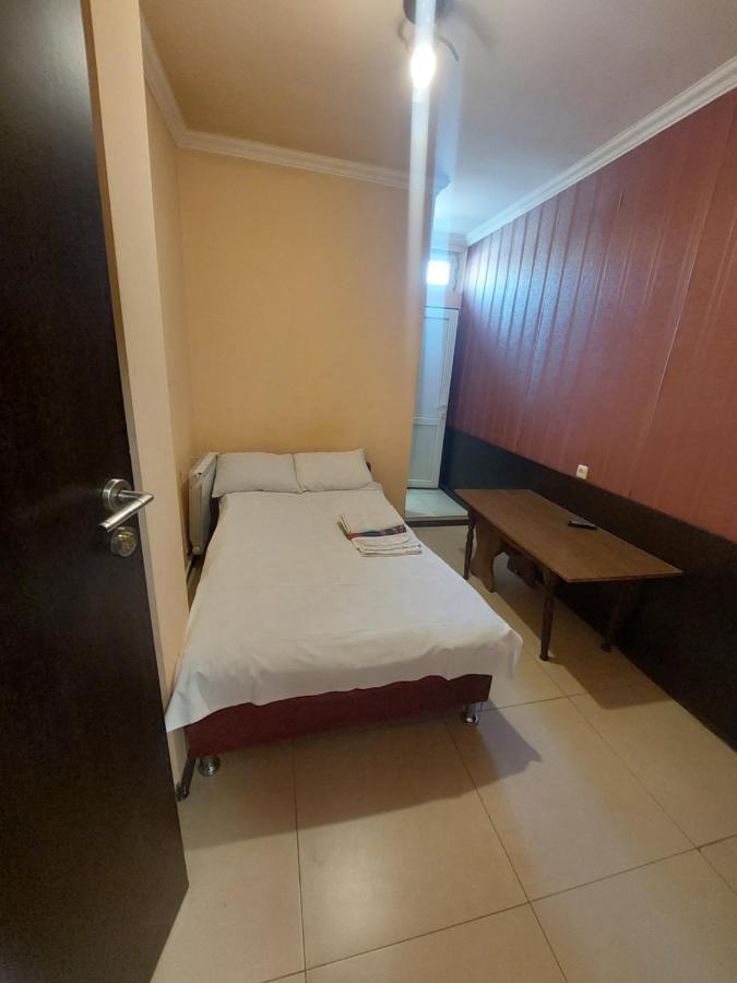 Rp Hotel- Hostel Ереван Экстерьер фото